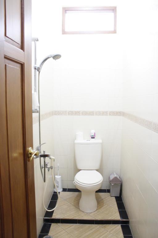 The Attic Bed & Breakfast บันดุง ภายนอก รูปภาพ